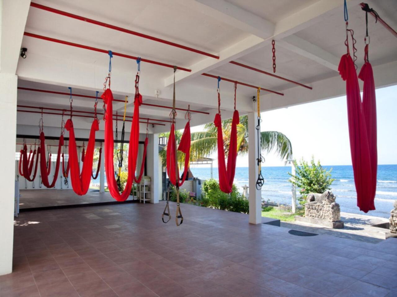 Bondalem Beach Club Tejakula Exterior photo